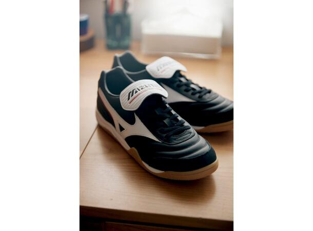 Morelia LS  Sort/Hvit 8 