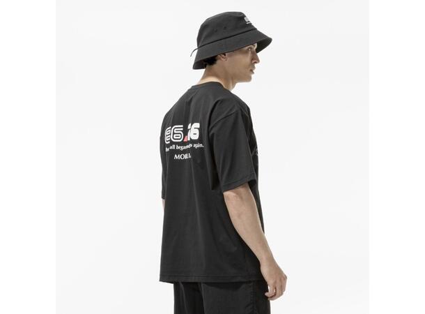 Mo Off Print Tee HS Sort S 
